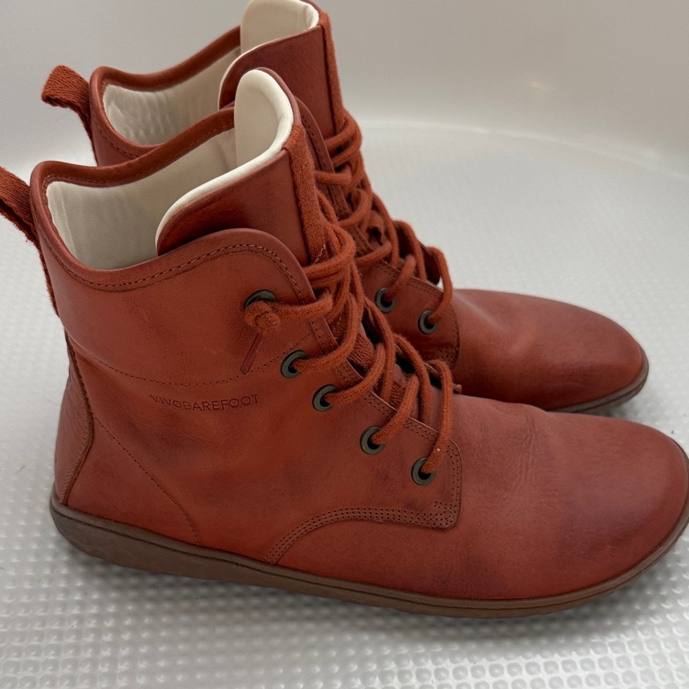Vivobarefoot Pilgrim Leather Lace-Up Boots